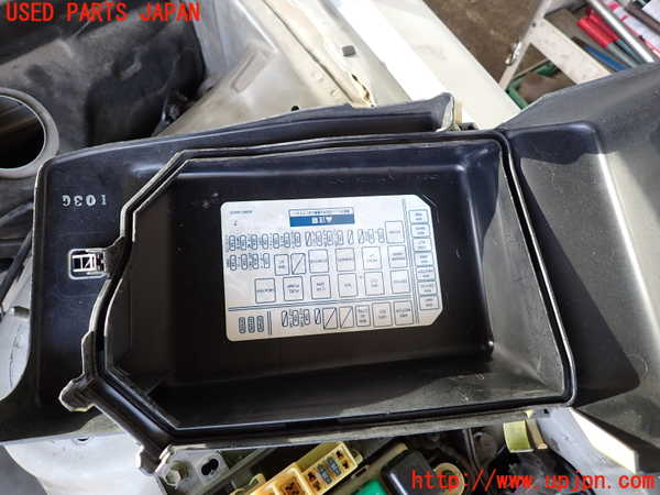 2UPJ-9240326741]セルシオ(UCF21)ヒューズボックス1(EGルーム内助手席側) 中古_3