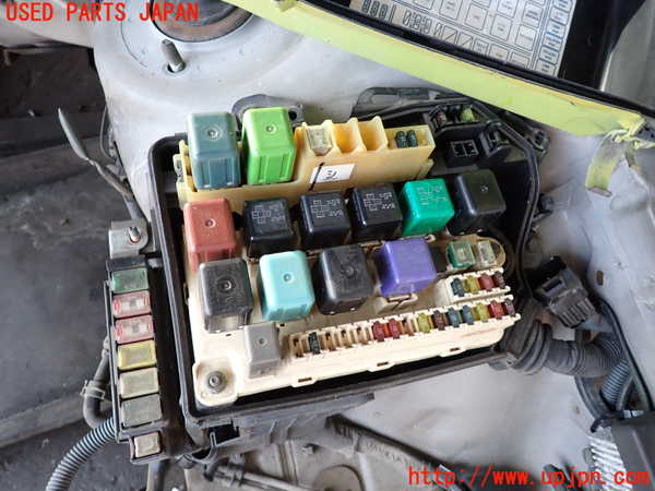 2UPJ-9240326741]セルシオ(UCF21)ヒューズボックス1(EGルーム内助手席側) 中古_4