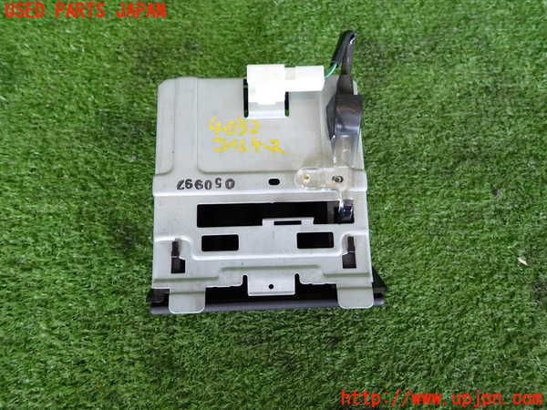 2UPJ-9240327830]セルシオ(UCF21)コインケース 中古_2