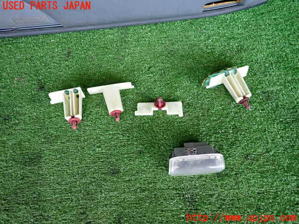 2UPJ-9240321234]セルシオ(UCF21)右前ドア内張り 中古_2