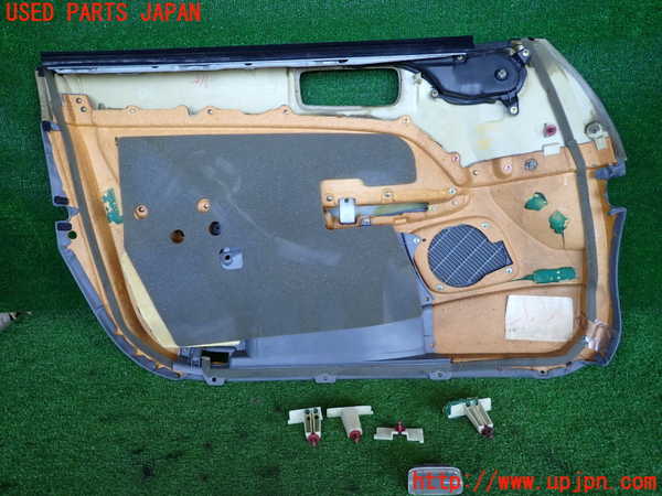 2UPJ-9240321234]セルシオ(UCF21)右前ドア内張り 中古_3