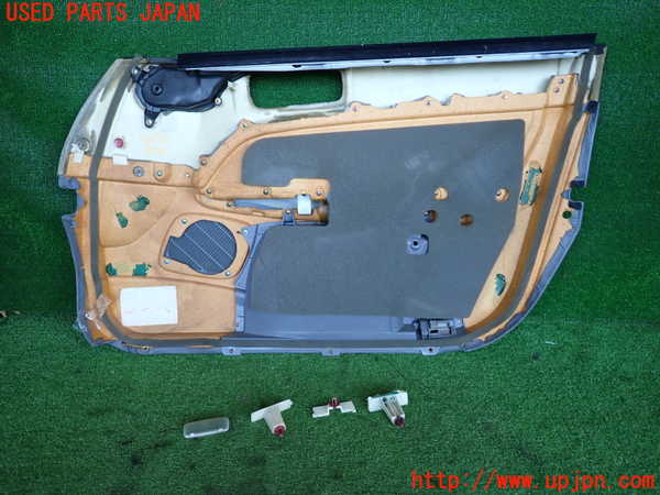 2UPJ-9240321264]セルシオ(UCF21)左前ドア内張り 中古_5