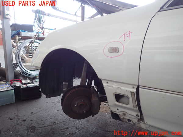 2UPJ-9240331082]セルシオ(UCF31)左前フェンダー 中古_3