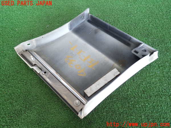 2UPJ-9240331102]セルシオ(UCF31)左前コーナーパネル 中古_3