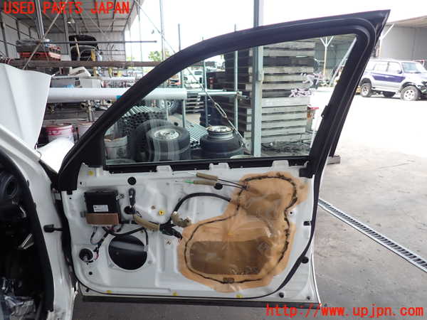 2UPJ-9240331230]セルシオ(UCF31)右前ドア 中古 NSG M5O5 43R-00012_5