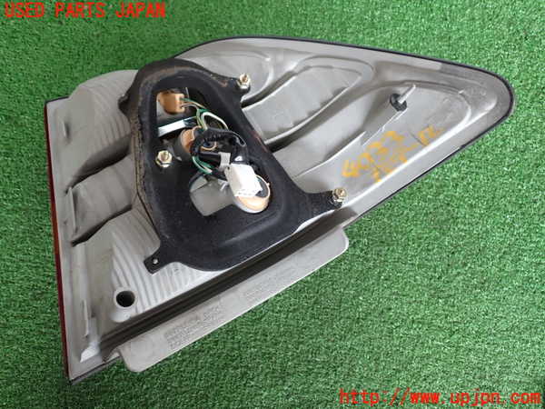 2UPJ-9240331536]セルシオ(UCF31)左テールランプ 中古_2