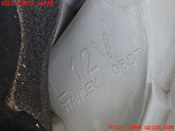 2UPJ-9240331536]セルシオ(UCF31)左テールランプ 中古_3