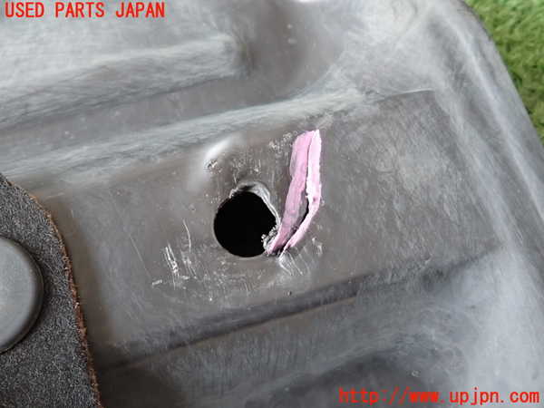 2UPJ-9240332170]セルシオ(UCF31)エンジンアンダーカバー 中古_3