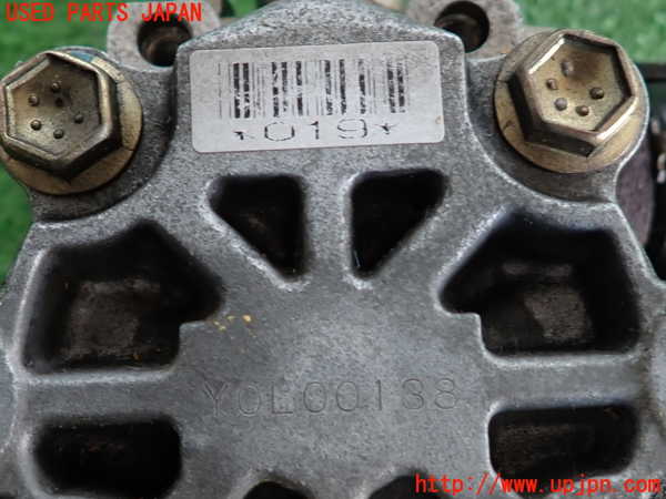 2UPJ-9240334250]セルシオ(UCF31)パワステポンプ 中古_3