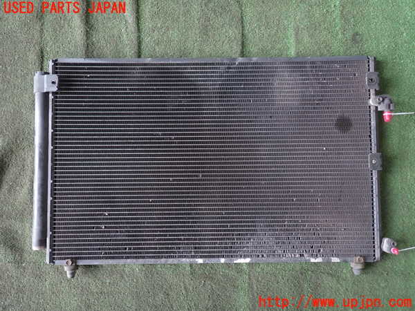 2UPJ-9240336031]セルシオ(UCF31)エアコンコンデンサー1 中古_2