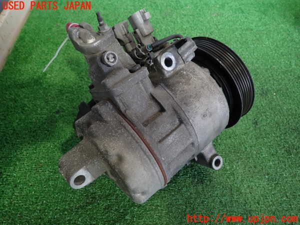2UPJ-9240336025]セルシオ(UCF31)エアコンコンプレッサー 中古_2