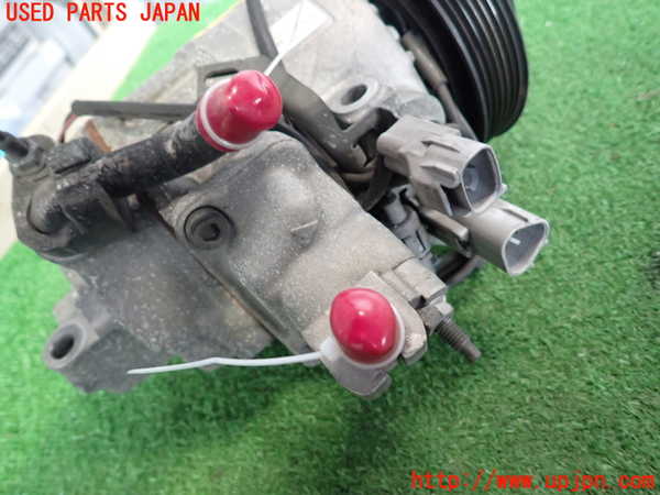 2UPJ-9240336025]セルシオ(UCF31)エアコンコンプレッサー 中古_5