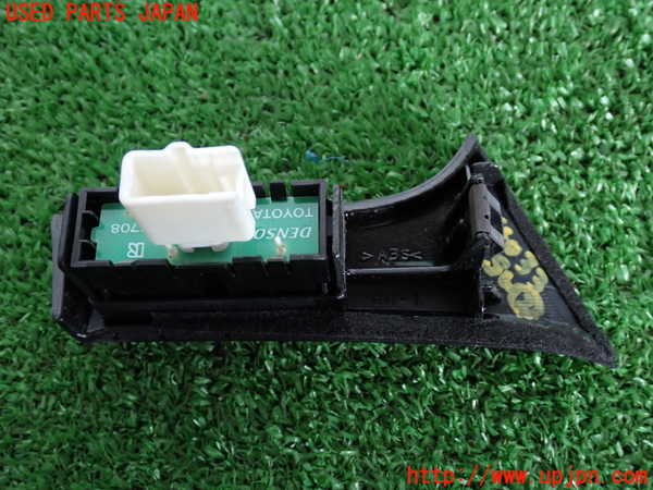 2UPJ-9240336307]セルシオ(UCF31)スイッチ2(TRIP RESET) 中古_2