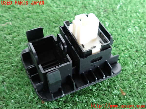 2UPJ-9240336311]セルシオ(UCF31)スイッチ6(POLE) 中古_3