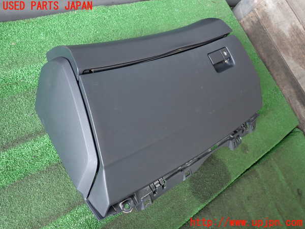 2UPJ-9240337516]セルシオ(UCF31)グローブボックス1 中古_2