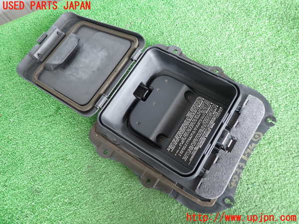 2UPJ-9240337691]セルシオ(UCF31)内装トリム類1 中古_4