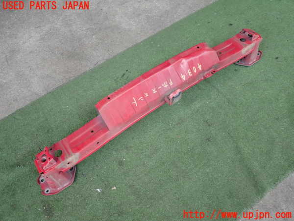 2UPJ-9240341014]フィット(Fit) ハイブリッド(e：HEV)(GP1)フロントバンパーホースメント 中古_2