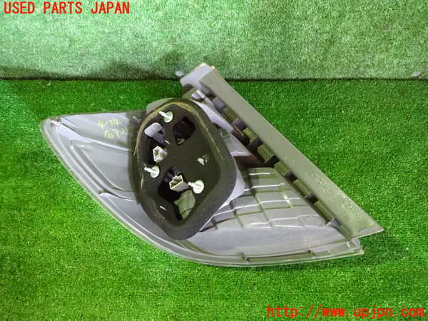 2UPJ-9240341530]フィット(Fit) ハイブリッド(e：HEV)(GP1)右テールランプ 中古_2