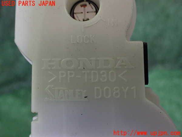 2UPJ-9240346066]フィット(Fit) ハイブリッド(e：HEV)(GP1)エアコンスイッチ1 中古_3