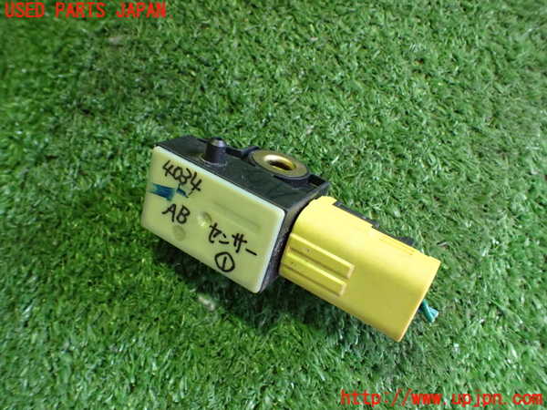 2UPJ-9240346356]フィット(Fit) ハイブリッド(e：HEV)(GP1)エアバッグセンサー1 中古_2