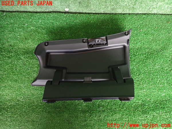 2UPJ-9240347516]フィット(Fit) ハイブリッド(e：HEV)(GP1)グローブボックス1 中古_2