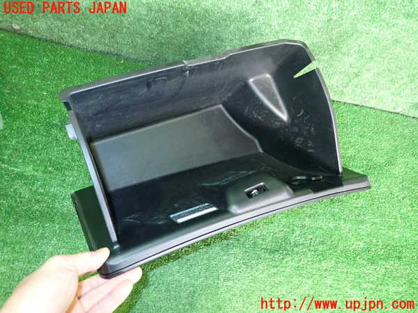 2UPJ-9240347517]フィット(Fit) ハイブリッド(e：HEV)(GP1)グローブボックス2 中古_2