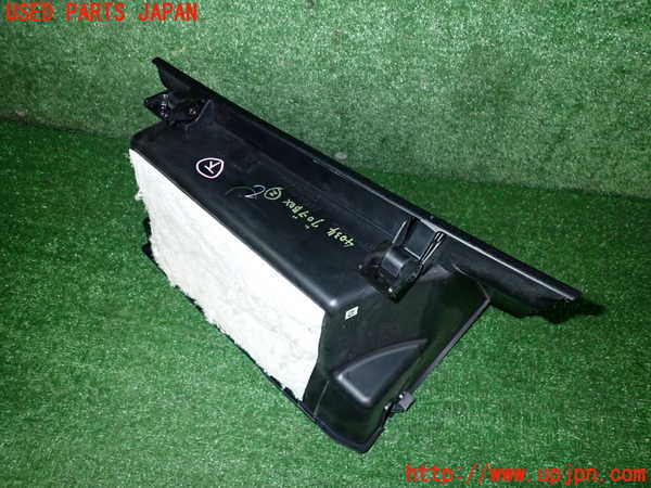 2UPJ-9240347517]フィット(Fit) ハイブリッド(e：HEV)(GP1)グローブボックス2 中古_3