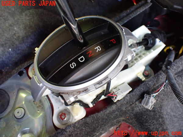 2UPJ-9240347555]フィット(Fit) ハイブリッド(e：HEV)(GP1)ATシフトレバー 中古_2