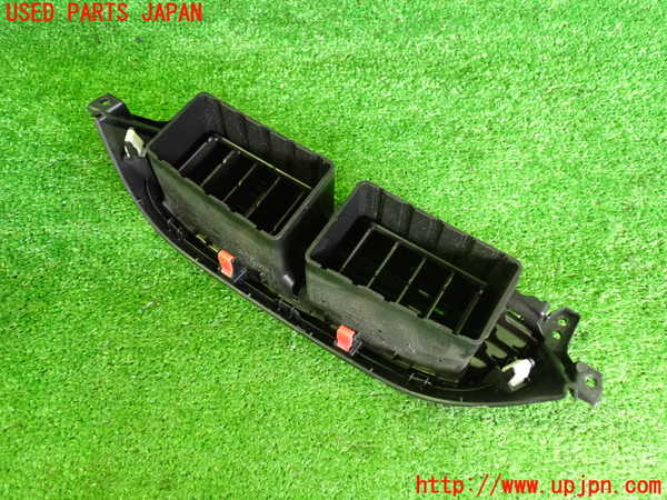 2UPJ-9240347526]フィット(Fit) ハイブリッド(e：HEV)(GP1)エアコン吹き出し口1 (真中) 中古_3