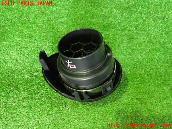 2UPJ-9240347527]フィット(Fit) ハイブリッド(e：HEV)(GP1)エアコン吹き出し口2 (右) 中古_4