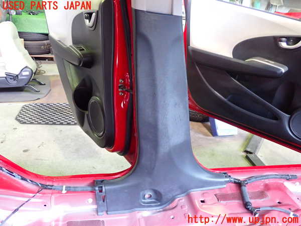 2UPJ-9240347670]フィット(Fit) ハイブリッド(e：HEV)(GP1)左センターピラートリム 中古_2