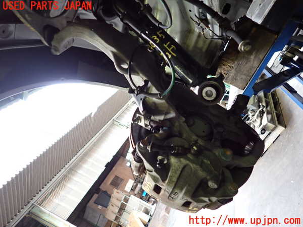 2UPJ-9240354290]フーガハイブリッド(HY51)右フロントナックルハブ 中古_2