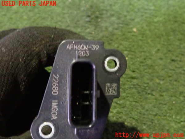 2UPJ-9240356320]フーガハイブリッド(HY51)エアフロメーター 中古_4