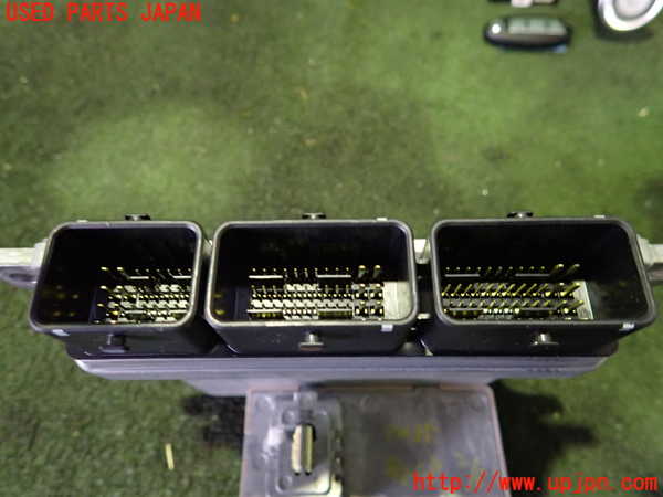 2UPJ-9240356110]フーガハイブリッド(HY51)エンジンコンピューター 中古_3