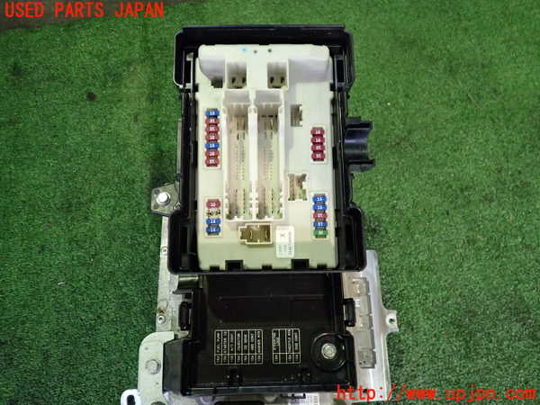2UPJ-9240356916]フーガハイブリッド(HY51)インバーターコンバーター 中古_3