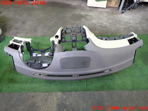 2UPJ-9240357505]フーガハイブリッド(HY51)ダッシュボード 中古_4