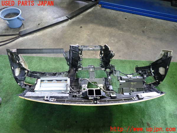 2UPJ-9240357505]フーガハイブリッド(HY51)ダッシュボード 中古_5