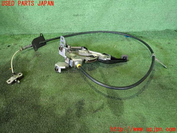 2UPJ-9240357550]フーガハイブリッド(HY51)サイドブレーキレバー 中古_2