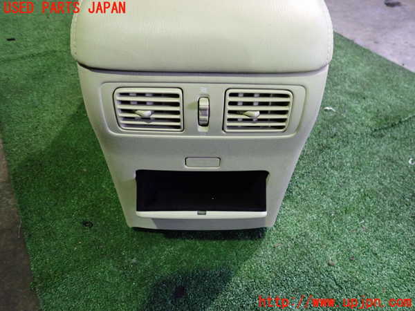 2UPJ-9240357540]フーガハイブリッド(HY51)センターコンソール 中古_2