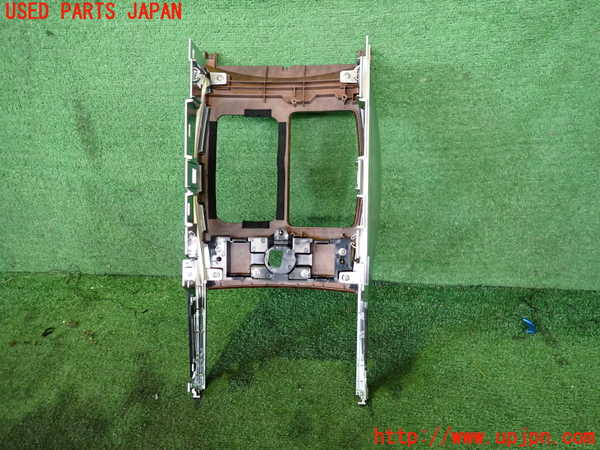 2UPJ-9240357549]フーガハイブリッド(HY51)コンソール 中古_3