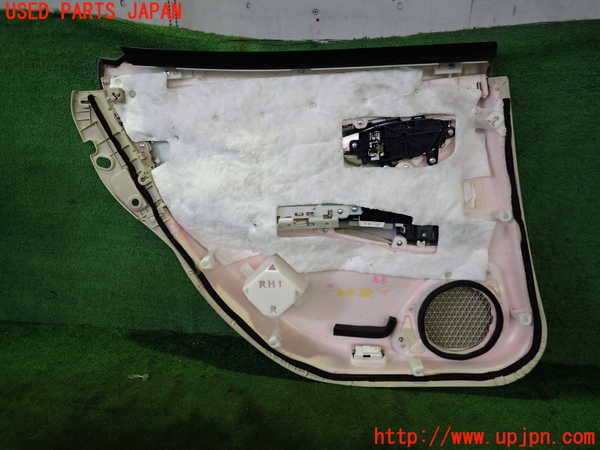 2UPJ-9240351294]フーガハイブリッド(HY51)右後ドア内張り 中古_5