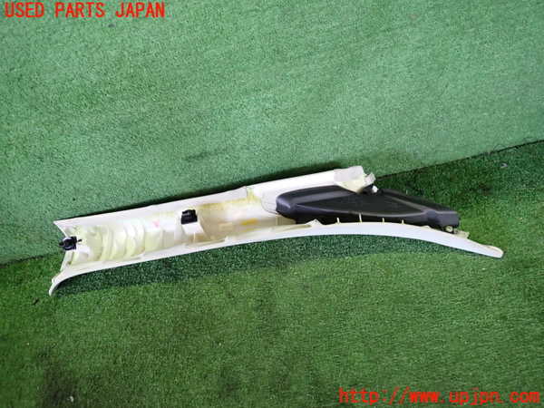 2UPJ-9240357660]フーガハイブリッド(HY51)左フロントピラートリム 中古_3