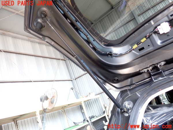 2UPJ-9240361584]CX-3(DK5FW)リアゲートダンパー 中古_2