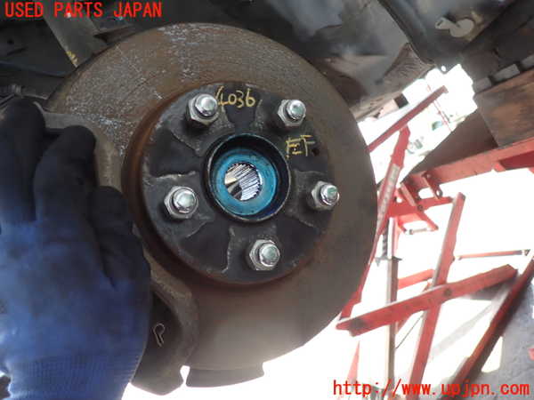 2UPJ-9240364295]CX-3(DK5FW)左フロントナックルハブ 中古_2