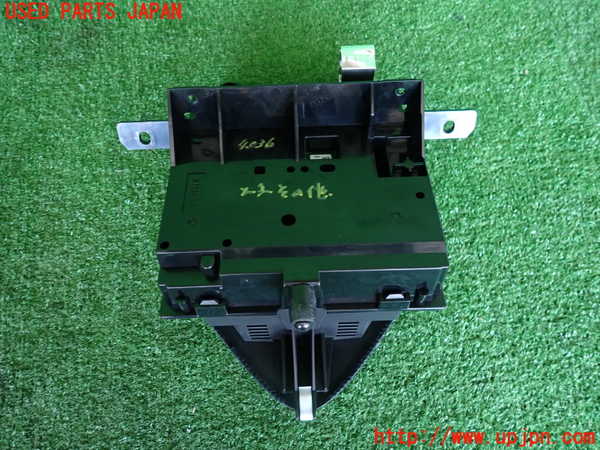 2UPJ-9240366239]CX-3(DK5FW)メーター・その他 中古_2