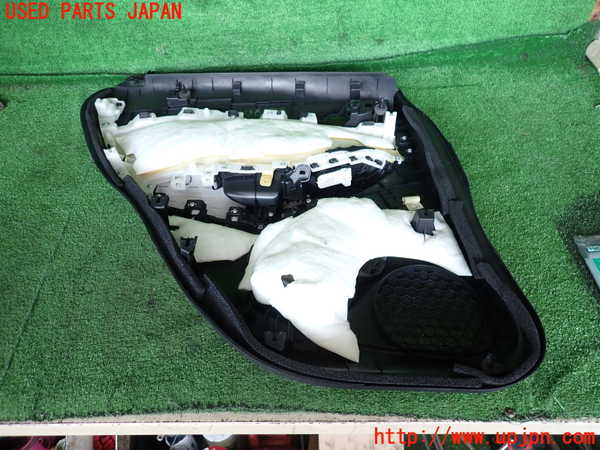 2UPJ-9240361294]CX-3(DK5FW)右後ドア内張り 中古_3