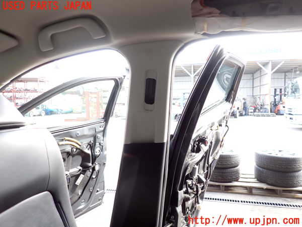 2UPJ-9240367665]CX-3(DK5FW)右センターピラートリム 中古_2