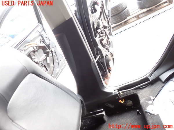 2UPJ-9240367665]CX-3(DK5FW)右センターピラートリム 中古_3