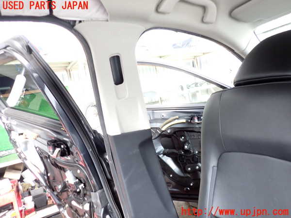 2UPJ-9240367670]CX-3(DK5FW)左センターピラートリム 中古_2