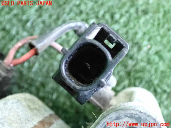 2UPJ-9240376025]CX-5(KE2AW)エアコンコンプレッサー 中古_4